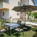 Mira By Interhome *