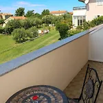Mira By Interhome